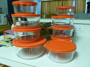 Containers (s) Empty containers stacked on the counter