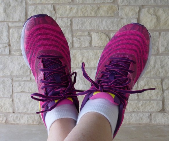 Mizuno Sayonara running shoes