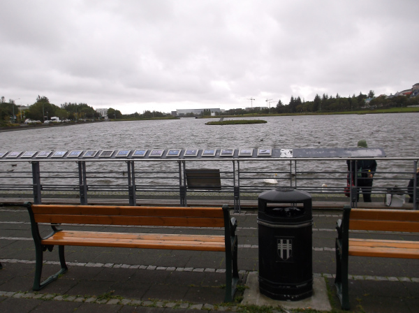 Friday Fictioneer prompt. Copyright The Reclining Gentleman