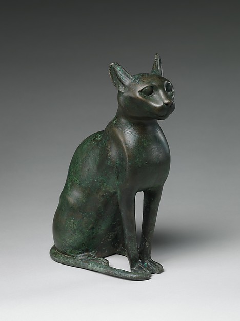 Egyptian cat statuette, 332-330 BCE