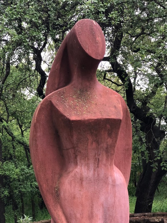 00s Zilker Botanical Garden Statue