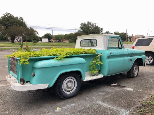 00s Pickup Truck Flower Bed
